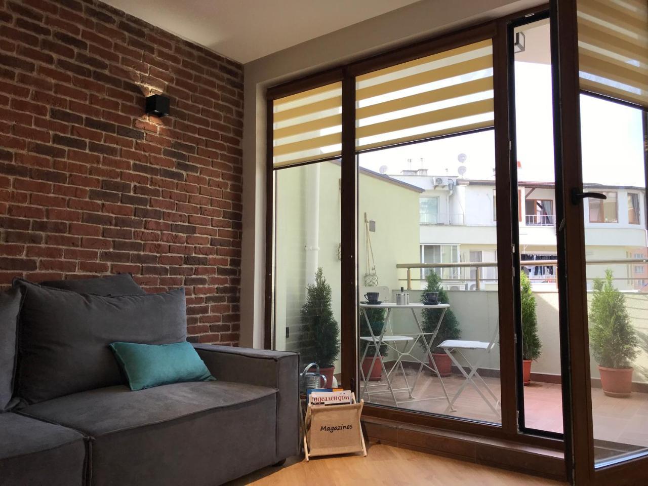 Bright, Comfortable And Cozy Apartment 부르가스 외부 사진