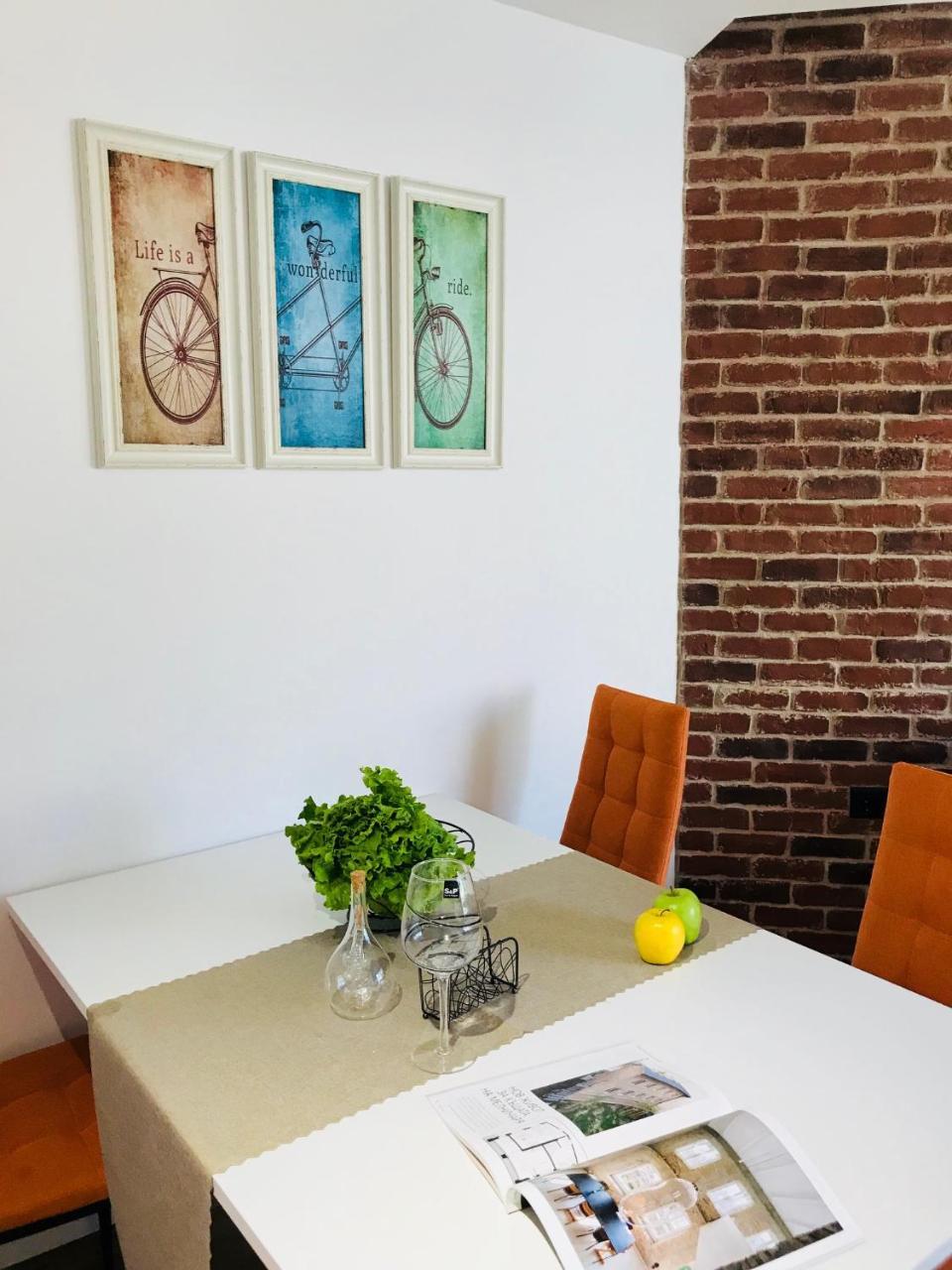 Bright, Comfortable And Cozy Apartment 부르가스 외부 사진